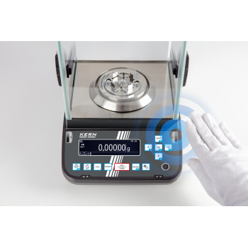 KERN ABP 200‑5AM – waga analityczna 0,01 mg | automatyczne drzwi, jonizator, Single‑Cell | SuperWagi