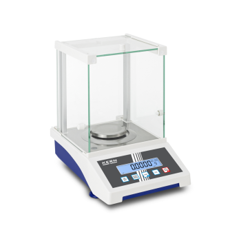 Entry level analytical balance with compact housing and internal adjustment